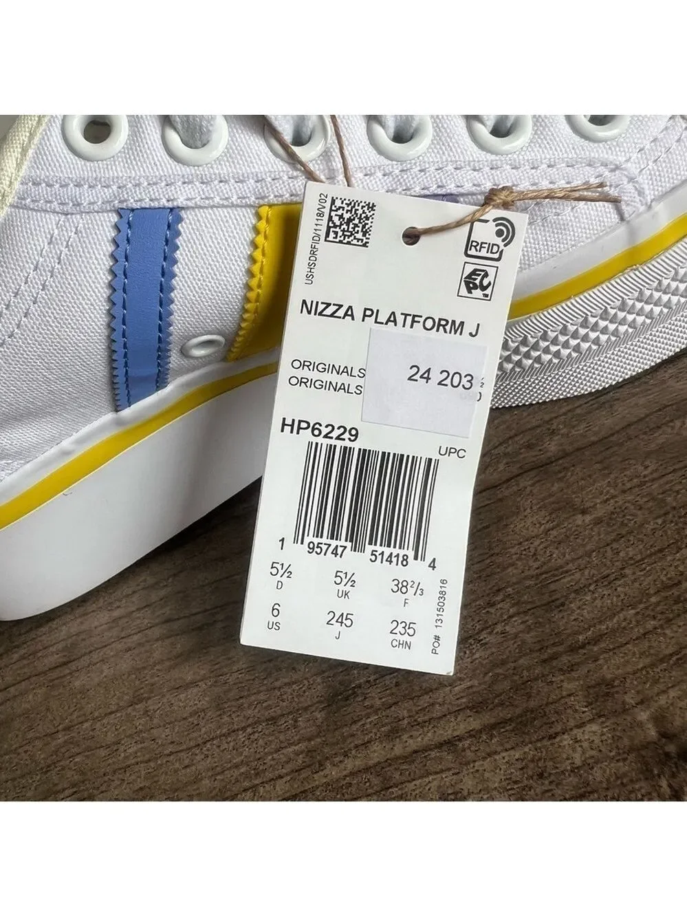 adidas 777 24203
